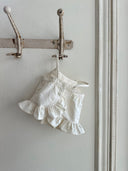 Baby meisje Aimee topje van katoen in creme met geborduurde bloemetjes en volants - 1 - 6 jaar achterkant stijlvolle baby en kinderkleding