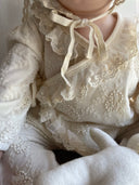 Livea lace geboortepakje - Newborn pakje - Petite Amé