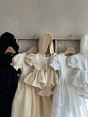 Baby meisje Mia romper jurkje van katoen en mousseline, pofmouwen, volumineus rokje en strikjes voor baby en dreumes (3 - 24 maanden) 