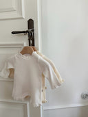Sera Katoenen Newbornpakje met mutsje - Newborn pakje - Petite Amé
